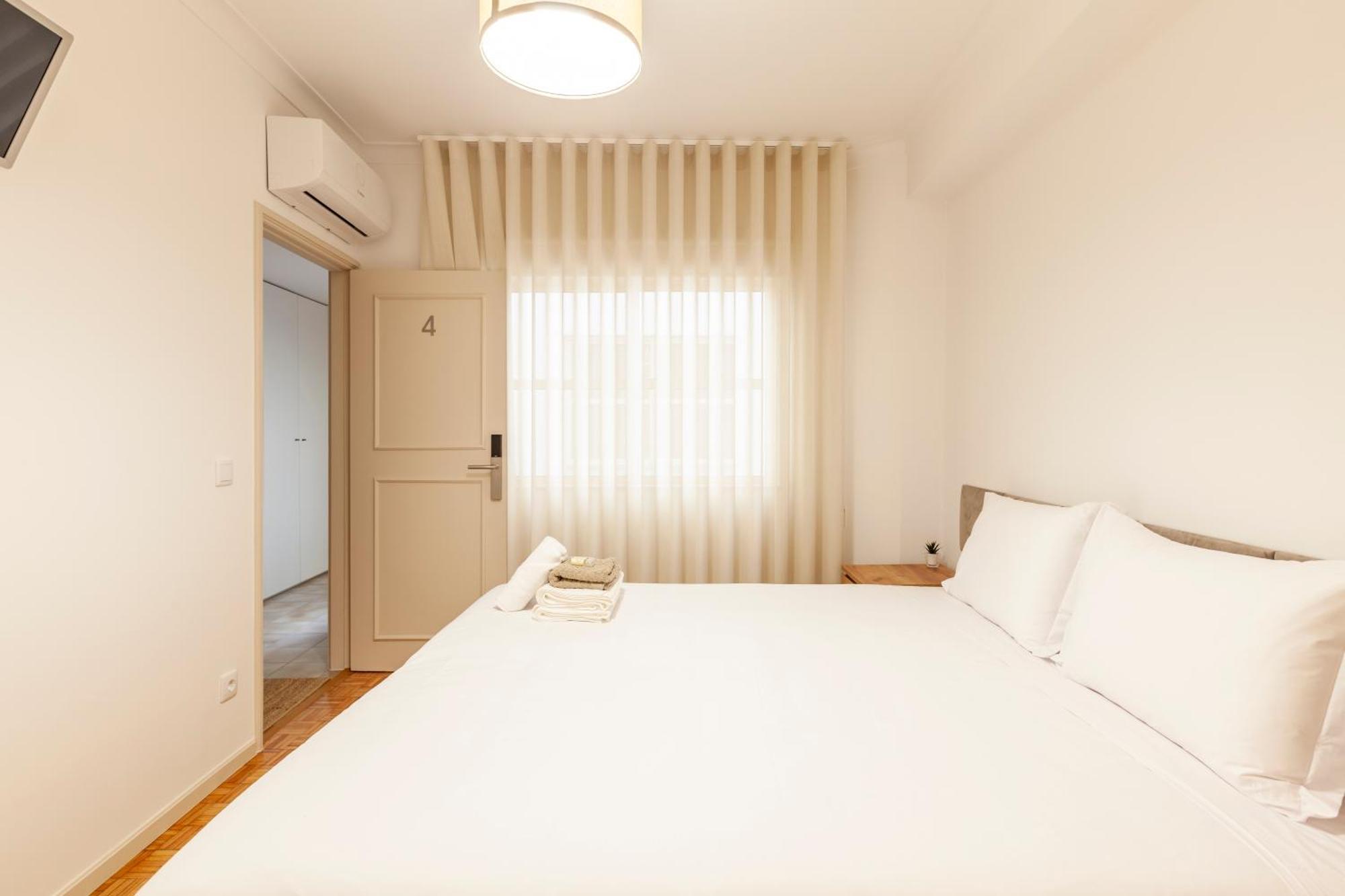 Rooms4You 2 In Historic Center Of Брага Екстер'єр фото